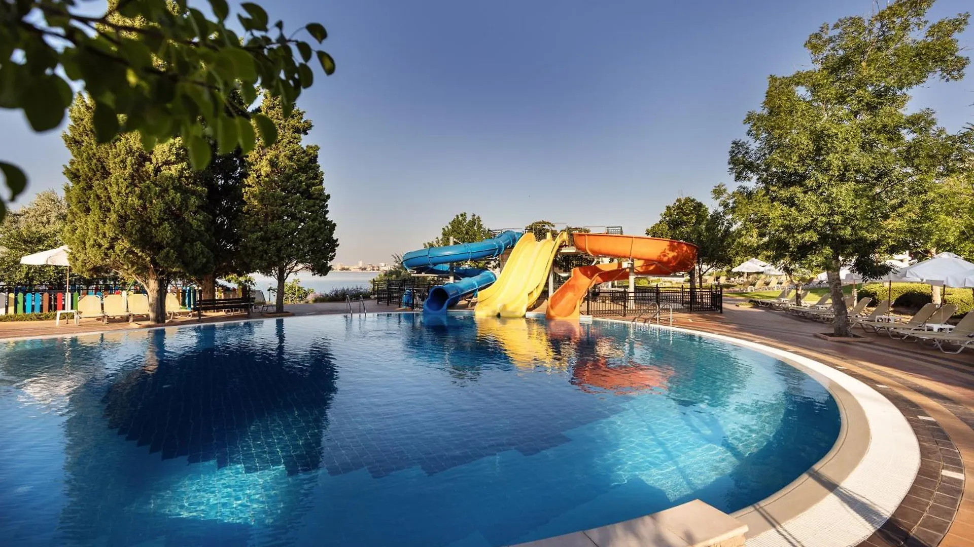 Hotel Dreams Sunny Beach Resort And Spa