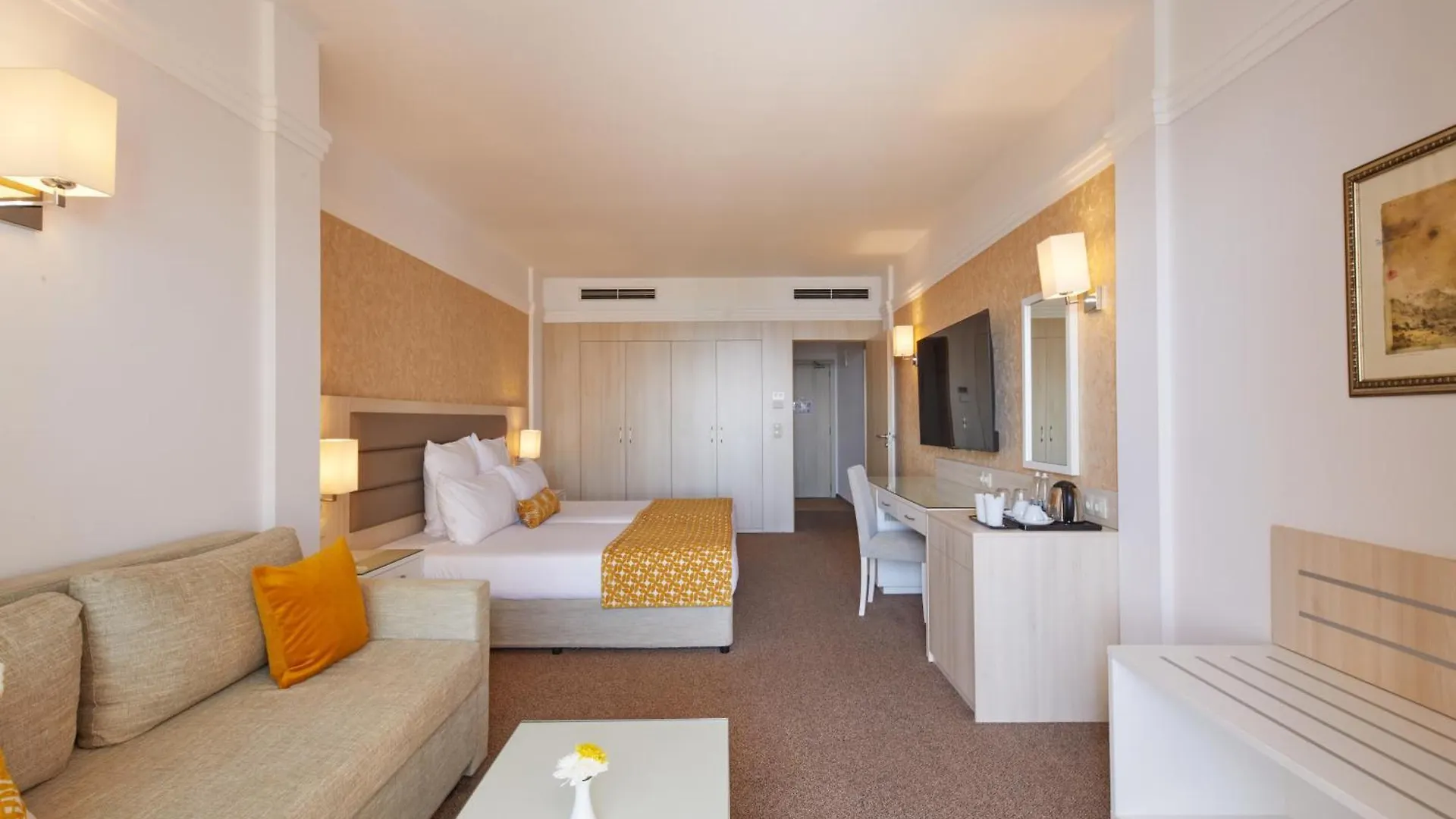 Dreams Sunny Beach Resort And Spa