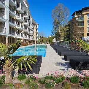 Emilia Romana Park Appart hôtel