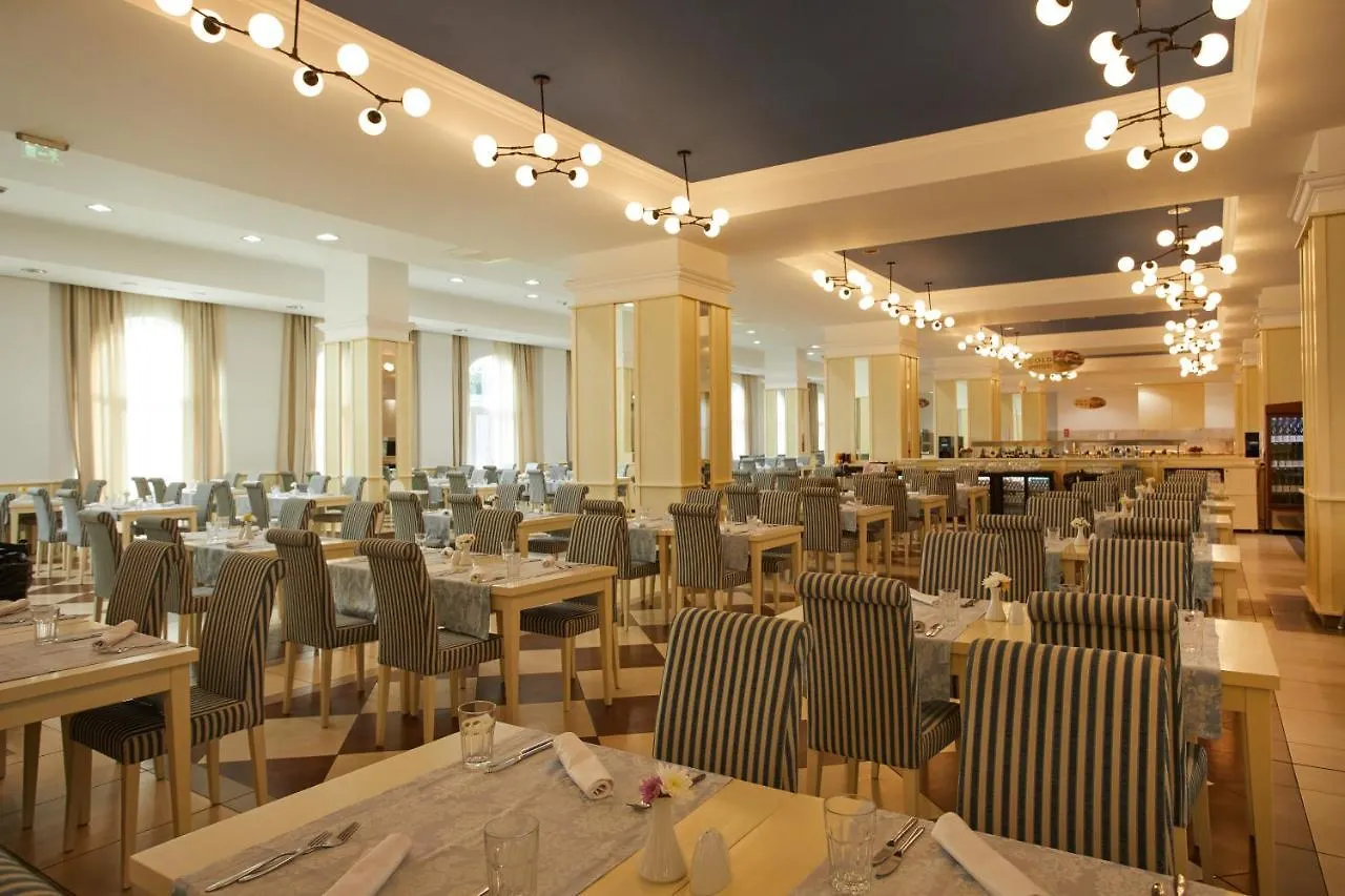 Hotel Dreams Sunny Beach Resort And Spa